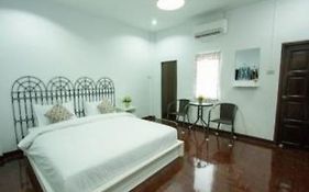 Rabaeng Hotel